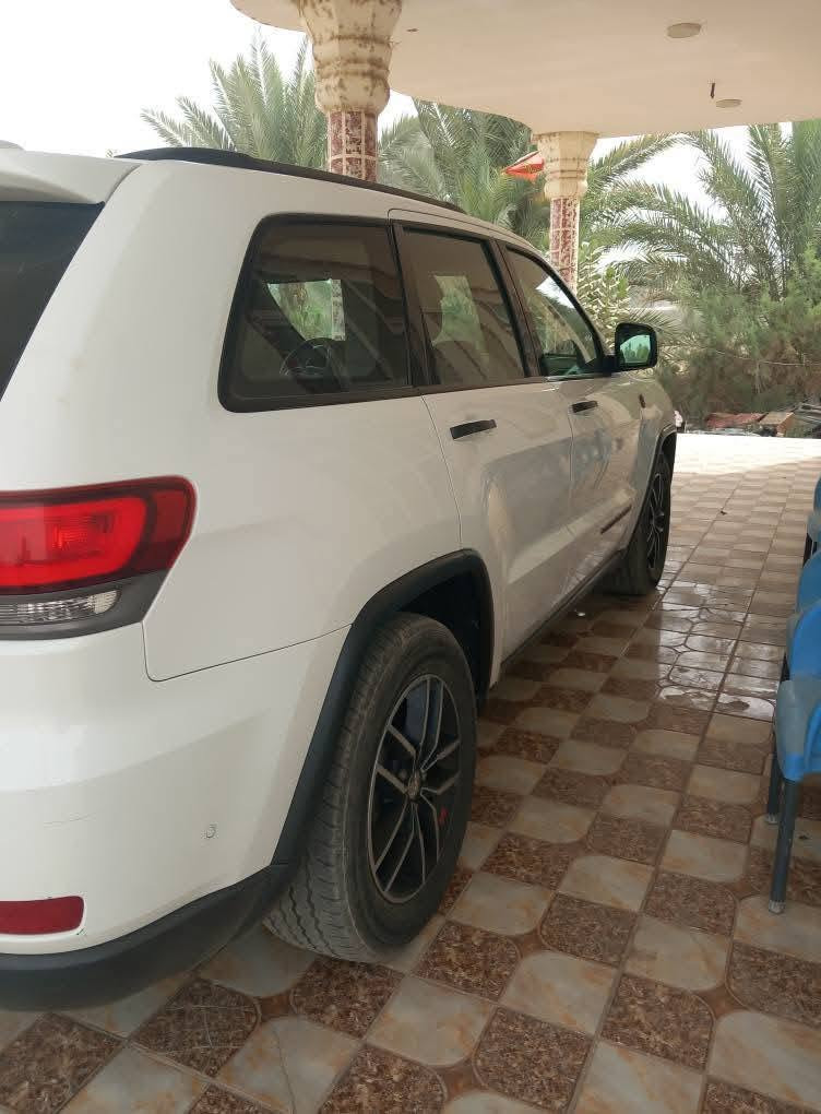 السلام عليكم
مراوس ب ستاركس من 12 14 مسكر 
 جيب موديل 17 أمريكي سياره فول مواصفات للخير فقط جوبلس الاغي رقم بغداد بسمنه جاهزه مكينه كير حداديه تخم تاير تبريد جاهزه مكينه ما مفتوحه سعره 175 مكان ديوانيه دغاره صدر الدغاره ***********
