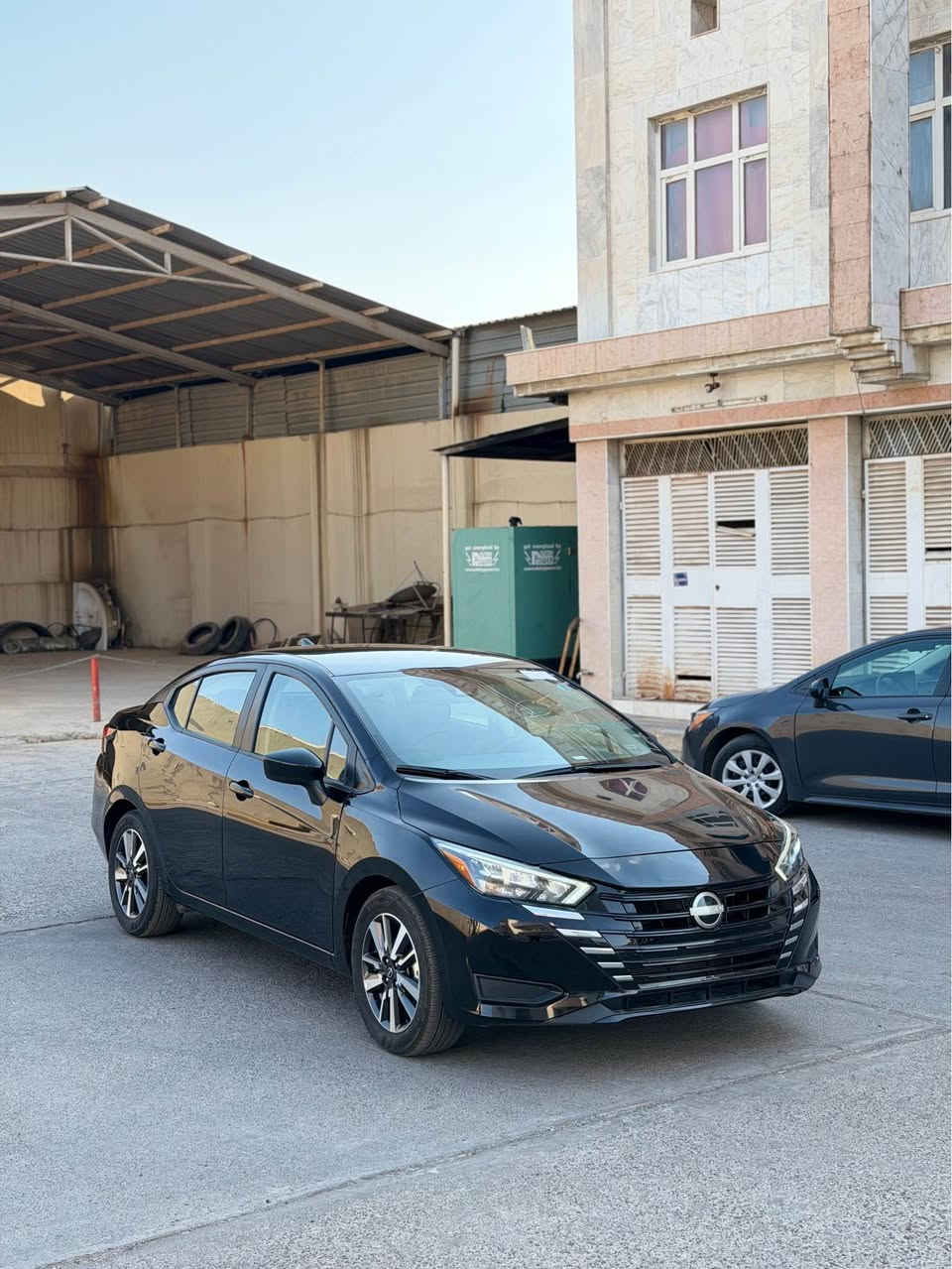 NISSAN VERSA SV 2025✅

صبغ/بس بولند 

ايرباگ/ستيرن طاك مرجع سستم

سيارة ماشيه 16800 mile

سيارة جديده بدون اي مصرف جاهز 

سياره كاتي تترقم شمالي اربيل،دهوك،سليمانيه،هلبجه

مكان سياره عقره مدينة معارض معرض روژ كارس✅

وعندي أنواع سيارات جديده للاخير 

رقم موبايل/*********** واتساب فايبر✅ اكر, نينوى
