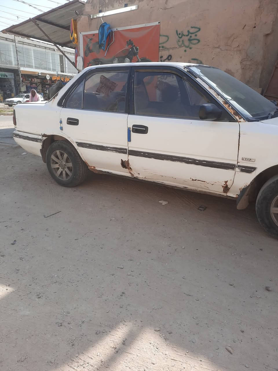 كورولا موديل 90 مكانها الديوانيه قضاء الشاميه السعر 24 رقم بغداد موبايل***********
