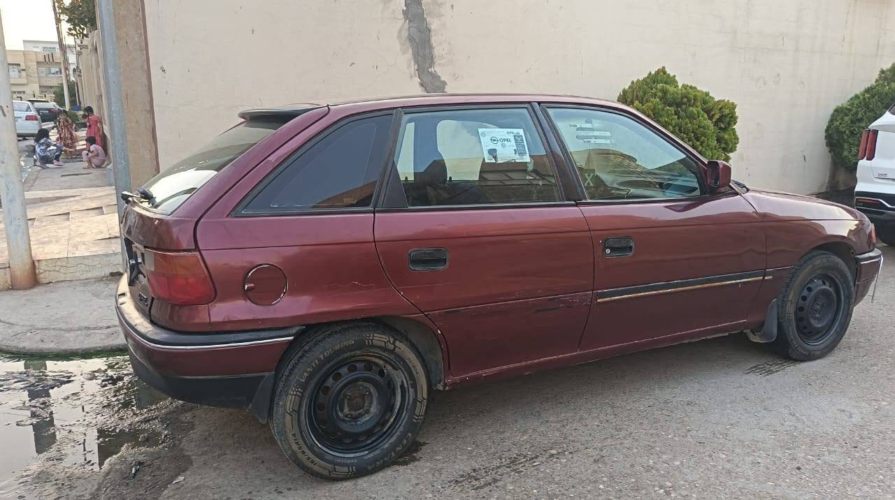 اوبل استره 18 موديل 92 كير ومكينه شرط سنويه 2030 باسمي خياس ما بيها السعر 38 وبيها مجال للاستفسار الاتصال على الرقم *********** مكان الموصل
