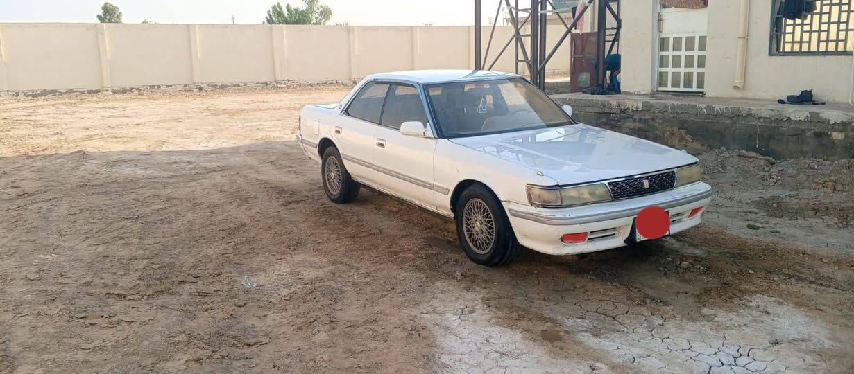 السلام عليكم
شيزر موديل 1994 
محرك ثنين ونص جديد كير جديد 
غرفه دواخل كله جديد سياره   سستم كامل كرهبائيات كلها شغاله حداديه مشط ستيرن كله جديد رقم ذي قار سنويه نافذه ما اندل راعيها ابيع كوم حديد انتعهد سرقه وعشائر اتكاتب وياك سعر 25 وبيها مجال ‏‪***********‬‏
