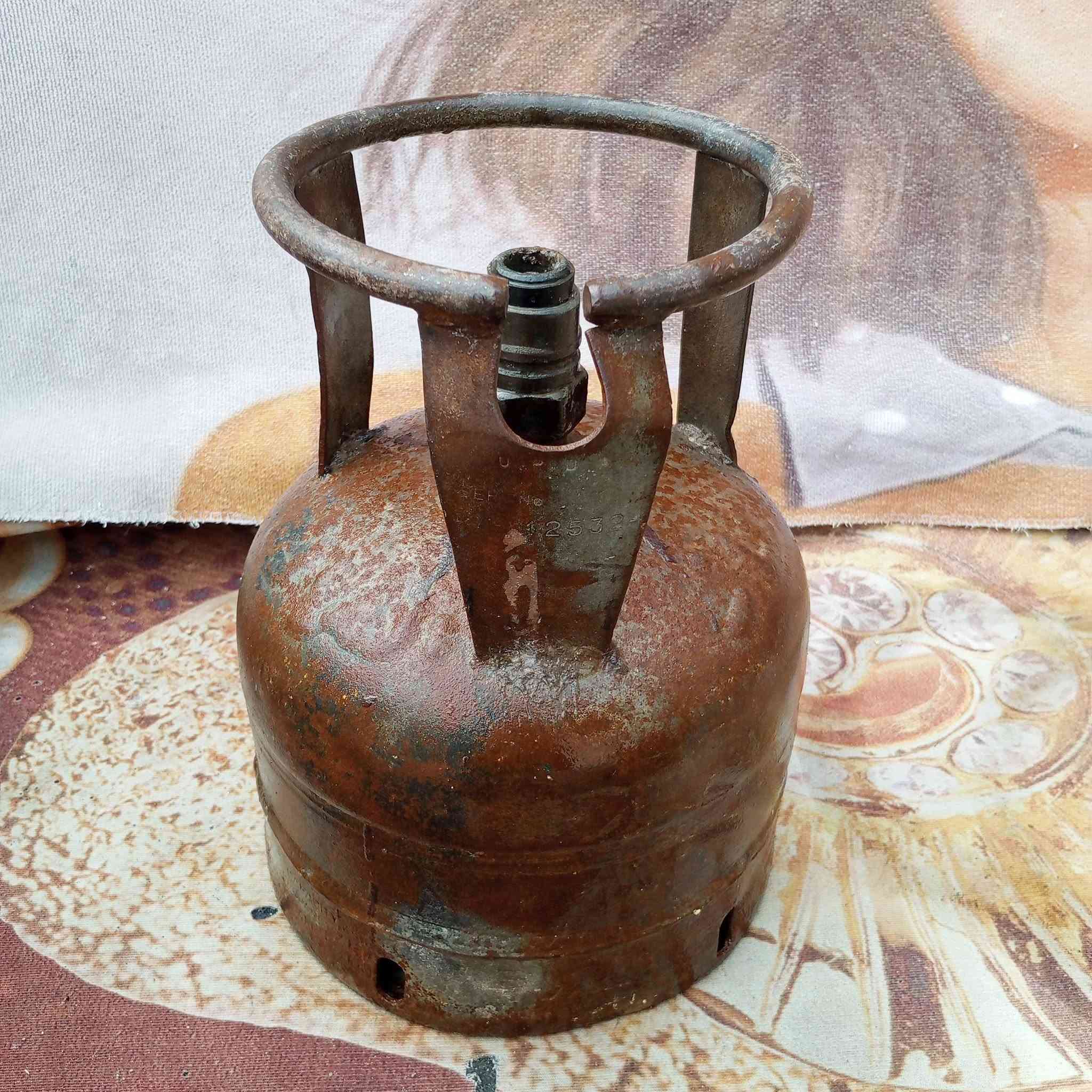 دبة غاز • حجم صغير • بغداد الرشاد
