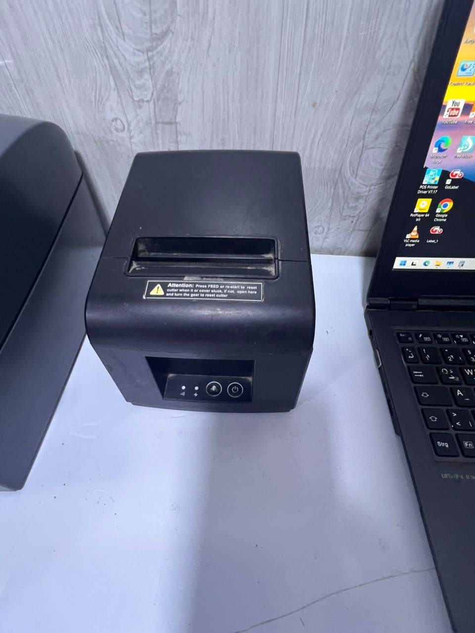 سيت كاشير • لابتوب Fujitsu ١٥انج • برنامج Dexef