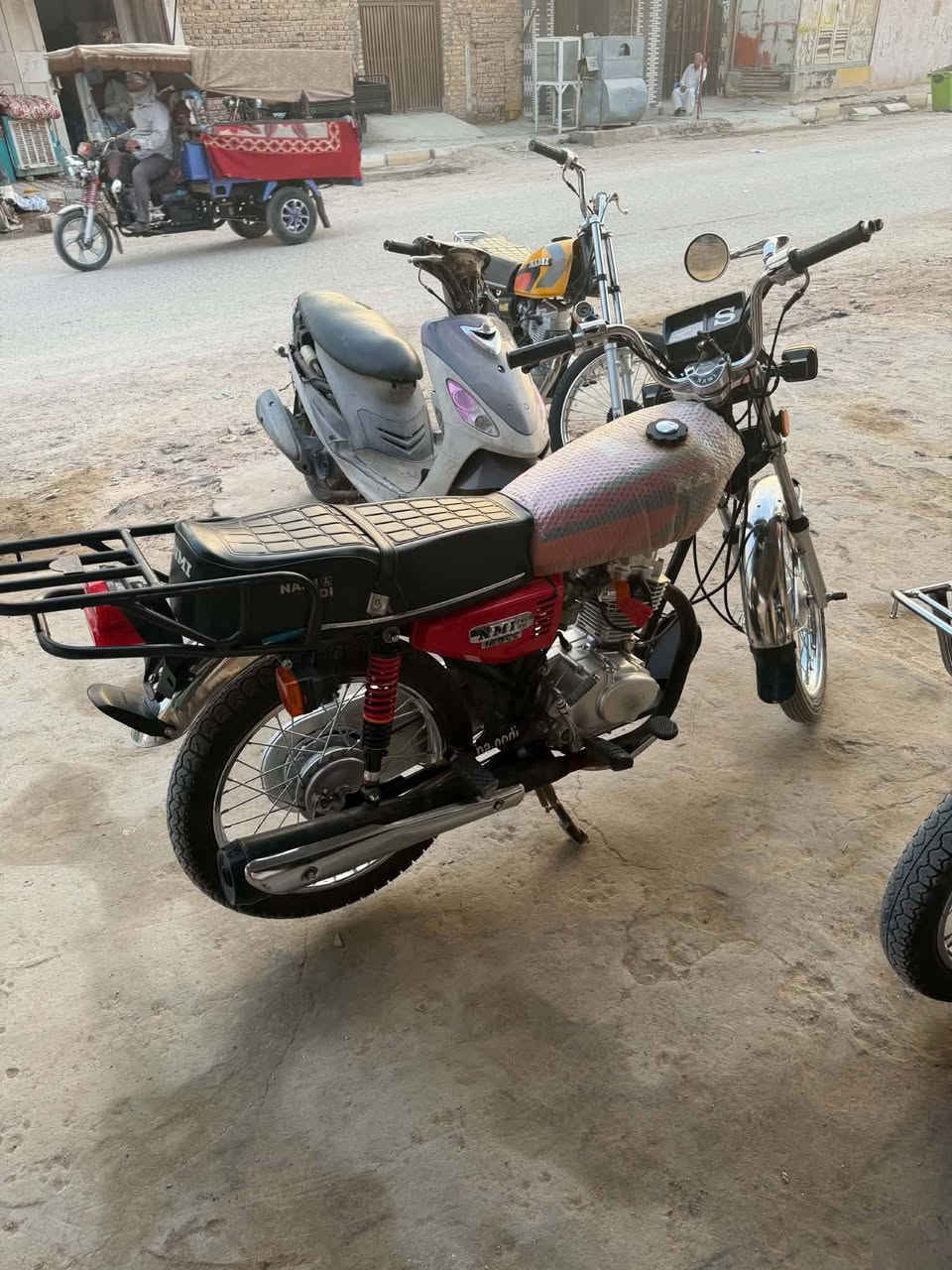 سلام عليكم درجه البيع درجه سكنر سته وعشرين 
درجه احله من اصوره درجه شلعه فول فصله فول درجه ما نصقه شي 750 بيه مجال حك جيه‏‪***********‬‏
