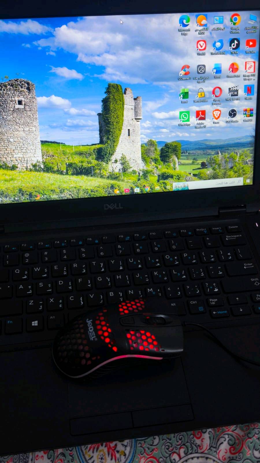 لابتوب محمول i5 CORE... الجيل الثامن ... نظام 10 Windows... سعة تخزين 256...الذكرة العشوائية8...60HZ... حجم شاشة14....(مستعمل شهرين تقريباً بس على كد الامتحانات وشرط تفحصه يم اي ابو محل يعجبك واذا مستعمل اكثر لو مفتوح او متخربط بي شي تاخذه بلاش وحتى تطبيقات والعاب ماكو شي قليل حيل... وياه ماوس وجنطه مجانية ايضاً)
وين موقعك بالضبط حتى أضيفه بالوصف للناس المهتمين؟: 
البصرة المعقل الابلة 
شنو السعر النهائي أو آخر سعر حتى أوضحها بالإعلان؟: 
315000
أكو أي ملاحظات لازم تنذكر مثل البطارية، الشاحن، أو أي خدش/كسر ولو بسيط؟: 
ما بي شخط واحد وما مستعمل ابد بس للدراسة وشي قليل وشرك تفحصه يم اي شخص يعجبك 
تحب أذكر اسم الموديل الكامل: Dell Latitude 5490 لو بس لابتوب i5 الجيل الثامن؟: 
اذكره كامل