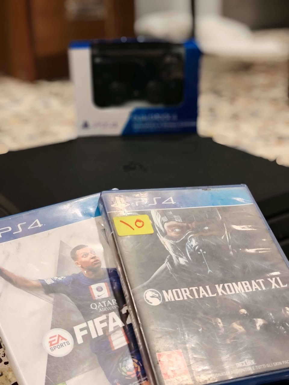 جهاز بلي فور برو نظيف كلش تجي تفحصه اذا معجبك عوفه ذاكرته 1 ترا و ويا جوستك تجاري بلباكيت ممستعمله و قرصين موتر كنبات و فيفه 23 نضام الجهاز 13.02 كامل ملحقاته ويا اي نقص مابي الجهاز ممفتوح ابد مضموم جان ممشغلي ابد
عنوان بغداد شعب
*********** بس واتساب و ماسنجر بغداد, العراق
