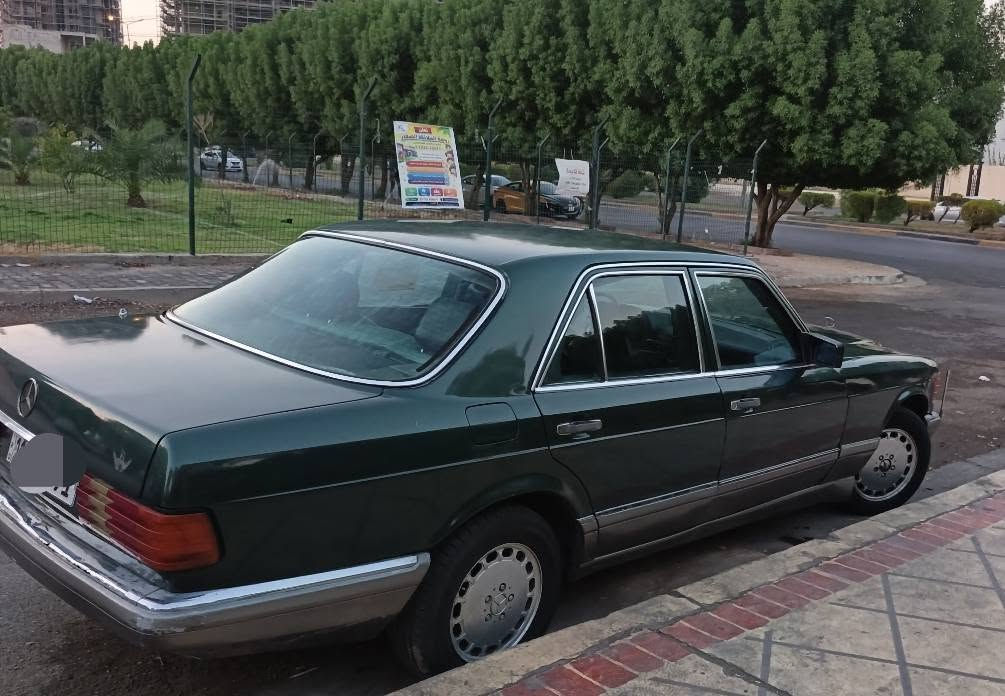 للبيع  مارسيدس رئاسي موديل 1986محدث1991 رقم بغداد انكليزي باسمي هزة جديدة تحويل مباشر تبريد شغال  مصبوغة جمالية محرك كير ياباني  ديلكو السعر 49 وبيها مجال الاتصال *********** بغداد, العراق
