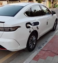للبيع بي واي دي دستروير موديل 25  مكفوله ماشيه 15الف بأسمي تحويل مباشر...