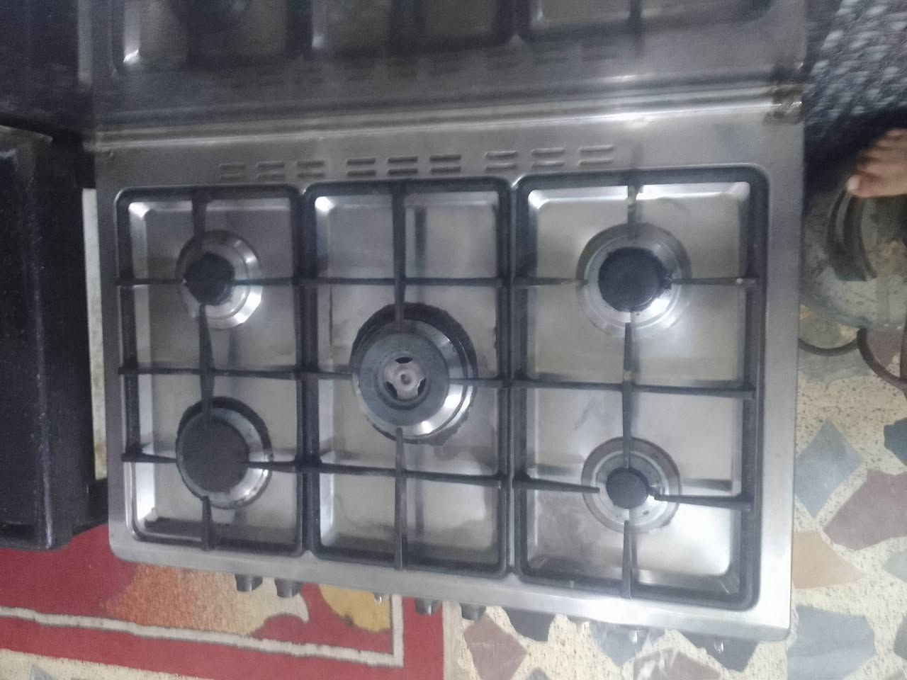 غراض البيع بكان ميسان العماره طباخ سعره 200 منضفه تغسل وتنشف صفره سعره 100 مكناسه الحمره 25 الاستفسار ***********
