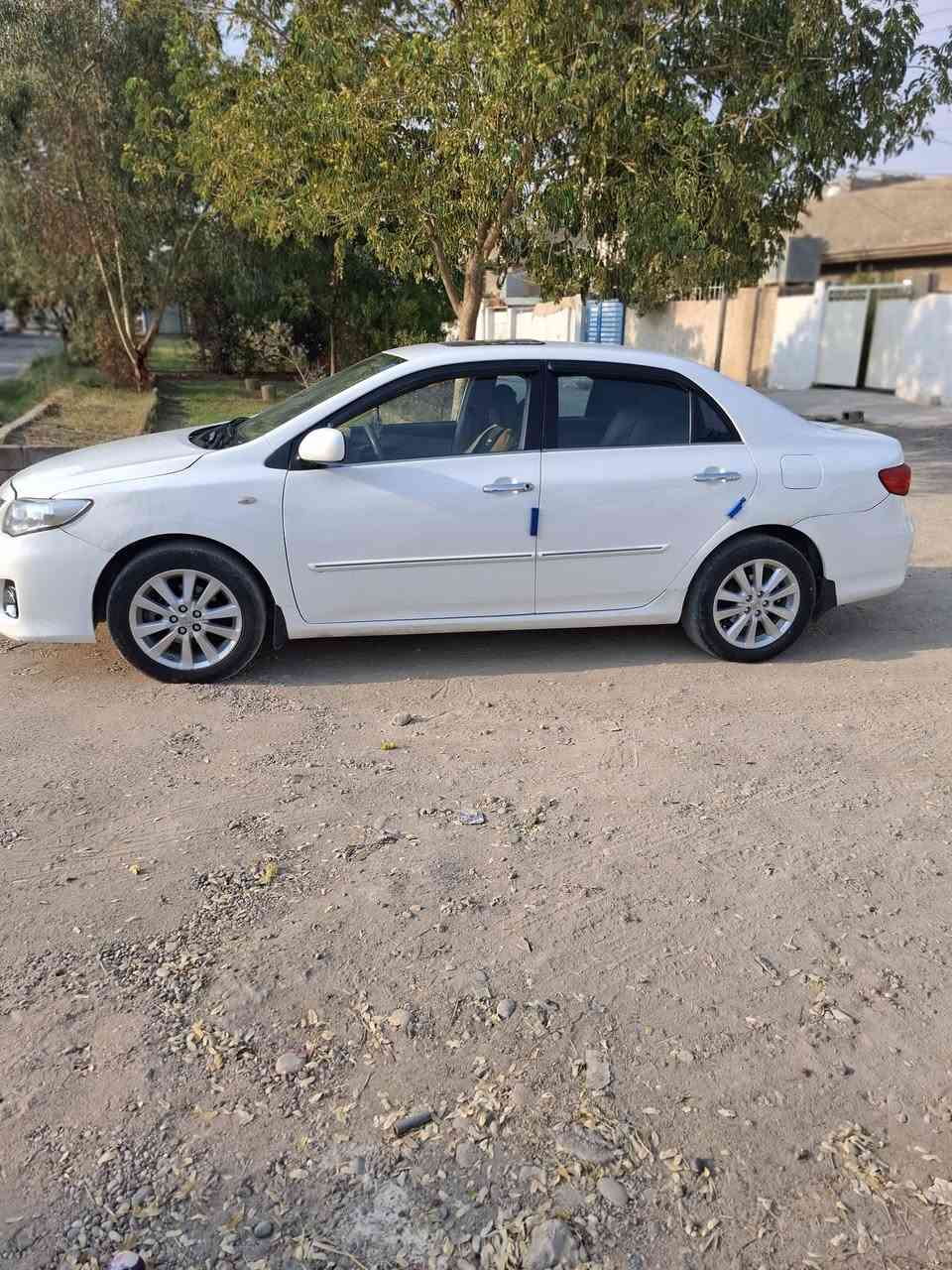 سلام عليكم
كورلا 2009 خليجي للبيع فقط
مصبوغه حزام 
السعر ٧٨ وبيها مجال للطيبين 
واذا ماعجبك السعر رجاااءاً اعبر المنشور 
ه:***********
