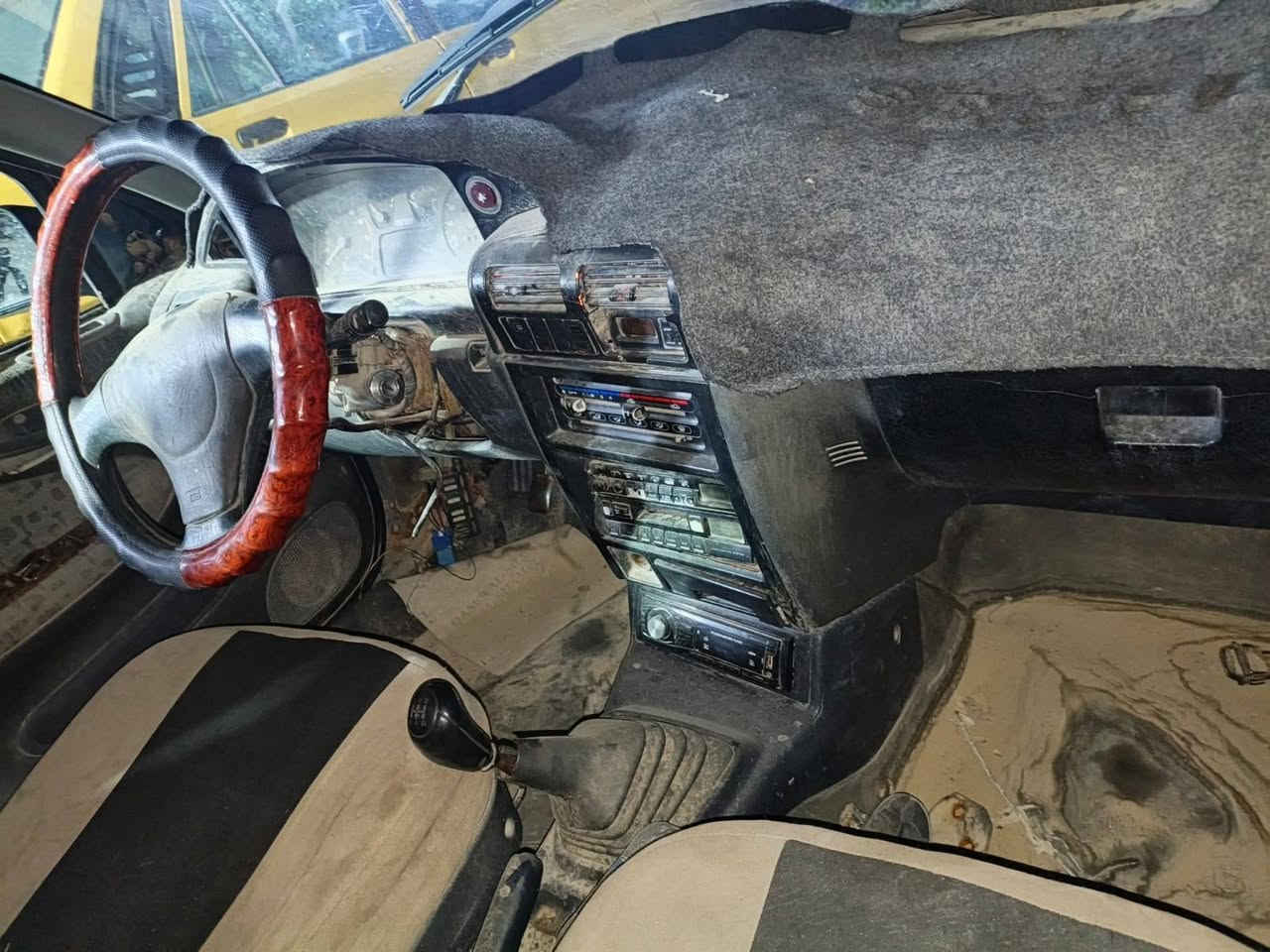 سلام عليكم كيا سيفيا موديل 1994 رقم انكليزي  تحويل مباشر نجف محرك وكير جديد السعر 30 وبيها مجال الرقم *********** المكان النجف

