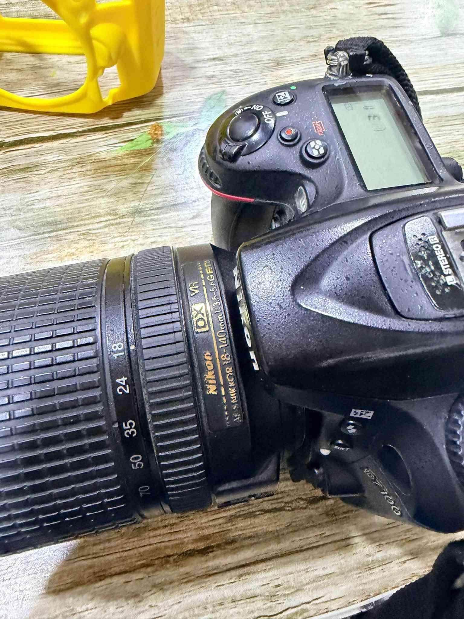 نيكون D7100 • عدسة 18-140 • عدسة 70-300