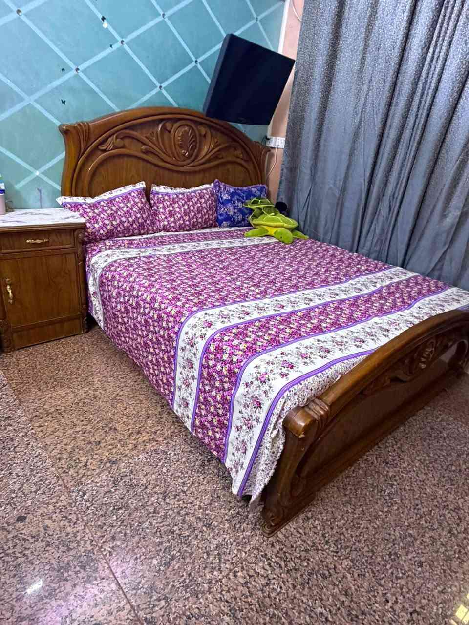 غرفه نوم • ٥ ابواب • درجه اولى