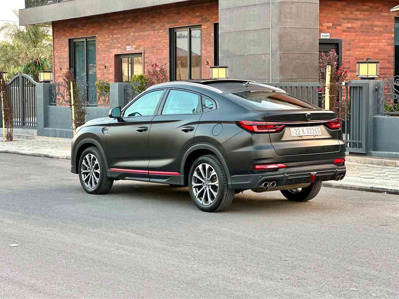 سەیارەی شانگان CS85 فۆل فول مواسەفات، زۆر پاک و بێ کێشە، مەرجی سبوخ نییە و کۆنتڕۆڵی پێش و پاش هەیە. بەناوی خاوەنەکەیەتی، نرخی ١٦٦ وەرەقە. ژمارەی وەتس ئەپ: *********** شقلاوة, أربيل
