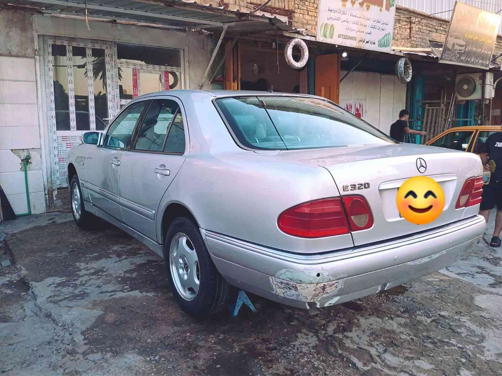 سلام عليكم
سياره ام عيون 
مكينة في 
سياره مصبوغه  عام
موديل 98
رقم بصرة دولي
داخل حبري  
المكان بغداد الجديدة 
السعر 75وبيهه مجال 
سياره باسمه ثانيه وتحويل
***********
