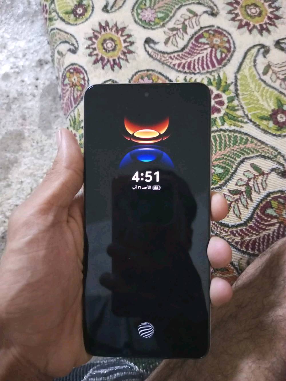 جهاز البيع ‪vivo V50 Lite 5G الجهاز حيل نضيف ملحقات كمل شحنه 100 واط ذكره 512 الرم 24  السعر 580 وبي مجال