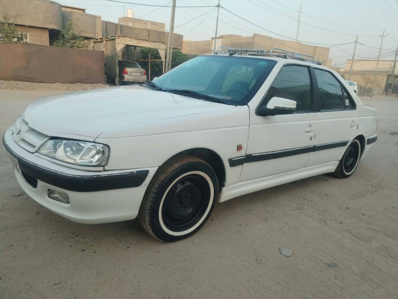 السلام عليكم 
للبيع بيجو بارص موديل 11
رقم قادسيه انكليزي جاهزه من كلشي 
نظيفه جدا مكفوله من التبديل والصبغ المكان النجف / المناذره 
احله من الصور مداور ثاني يوم 
راعيه هذا رقمه 
***********
