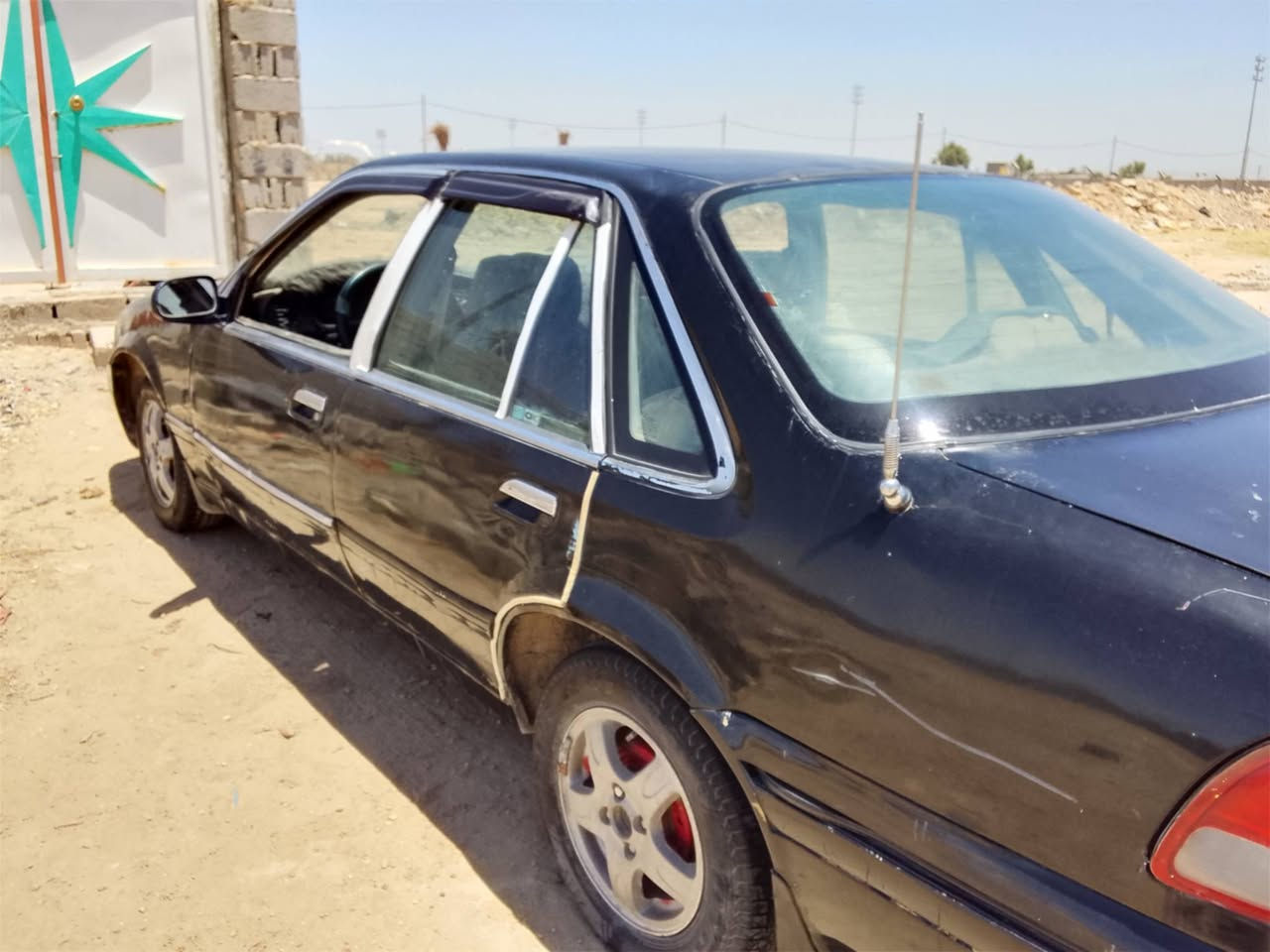 دايو لانوس موديل 96 فراشه مكينه أو كير عادي مشروطات كهربائيات كلها شغاله تخم تاير حداديه سياره جديده بلا صبغ  السعر 20بيها مجال امراوس اراوس حسبةالقناعه مكاني نجف وات ساب ***********//‏‪***********‬‏
