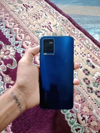 فيفو Y21 • نضيف • اتصال واتساب