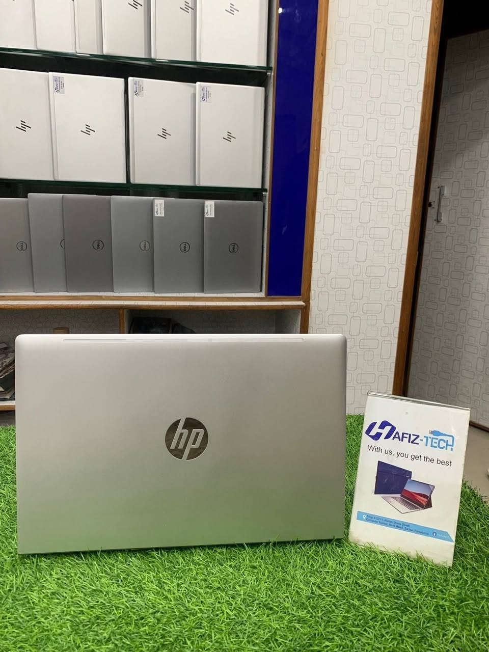 🔥 لابتوب HP ProBook 440 G8 🔥

💻 أداء عملي وأناقة تناسب كل استخدام!

🔹 المعالج: Core i5 الجيل الحادي عشر – i5-1135G7
🔹 الرام: 8GB DDR4 قابل للزيادة
🔹 التخزين: 256GB SSD NVMe قابل للزيادة
🔹 الشاشة: 14 إنش
🔹 كرت الشاشة: Intel Iris Xe Graphics
🔹 النظافة: 100%
🔹 يأتي بكارتون

🎁 الهدايا:
✔️ حقيبة لابتوب
✔️ ماوس
✔️ Mouse Pad
✔️ الشاحن الأصلي
✔️ تغليف احترافي داخل كارتون

🎯 مناسب جداً للطلاب، الدوام المكتبي، البرمجة، الدراسة، المحاسبة والاستخدام اليومي.

🚚 التوصيل متوفر إلى جميع المحافظات
📍 بغداد – الأمين الثانية

🛡️ فحص كامل للجهاز قبل الإرسال، وفحص قبل الدفع والاستلام.
📞 تواصل واتساب : ***********
