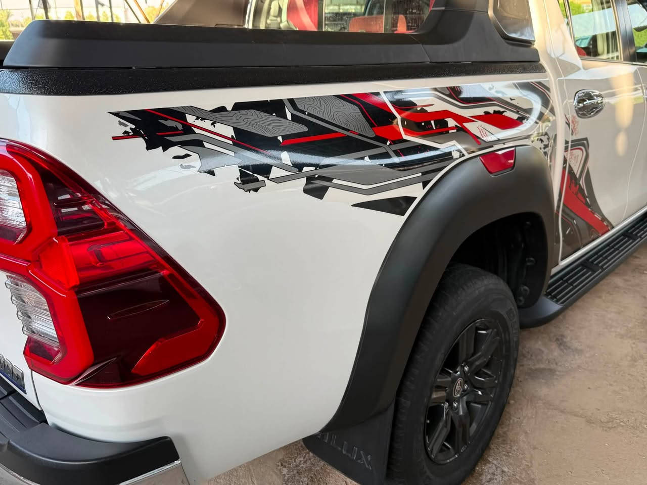 تويوتا هايلوكس TRD
السلام عليكم 

تويوتا TRD  
6 سلندر  

ماشية 61 الف حقيقي 

مكفولة كفالة عامة والسونار بالمنشور 

السيارة مدوشمة بالكامل + تغليف الارضيات والبوب 

رقم سليمانية تحويل او وكالة 

مواصفات السيارة ساز باب اول فول مواصفات 

السعر 375$ وبي مجال بسيط 

العنوان بابل جبلة 

للاستفسار *********** واتساب
