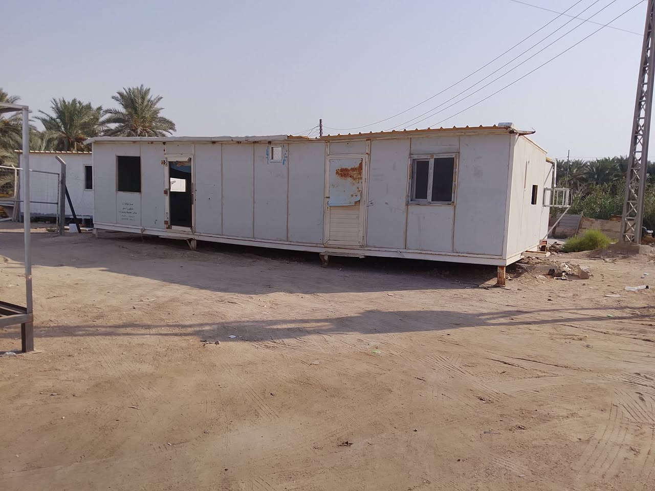 السلام عليكم 
للبيع كرفانتات عدد 3
الأول طول 12*4
والثاني طول12*4
والثالث طول 7*3
الموقع كربلاء رابط الزبيله 
السعر 9مليون مجال بسيط جدا
للستفسار ***********
