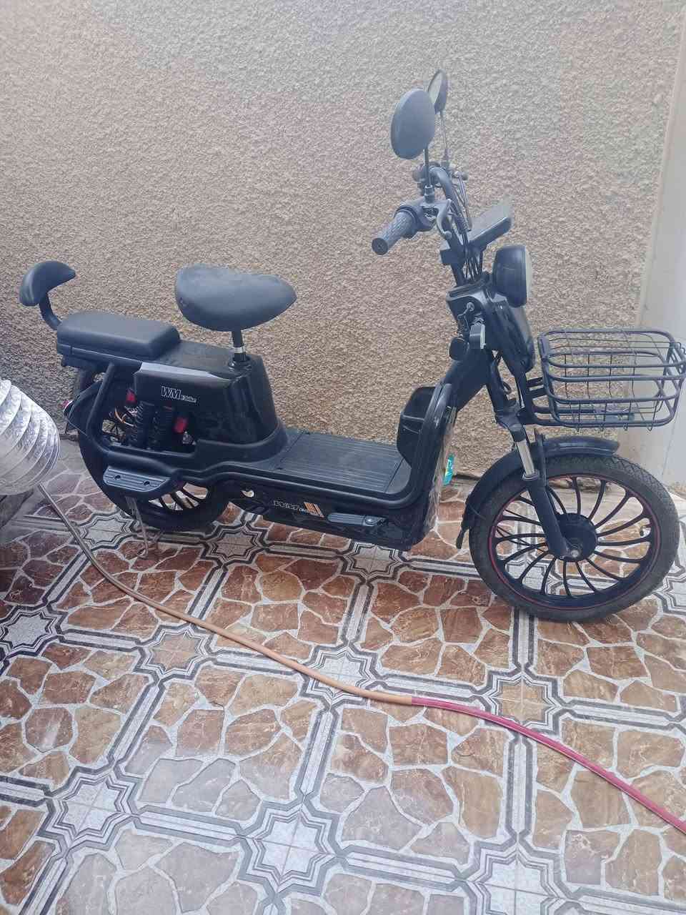 دراجات للبيع اخو الجديد 
350
250
300
ديالى الخالص حي العمال 
***********
