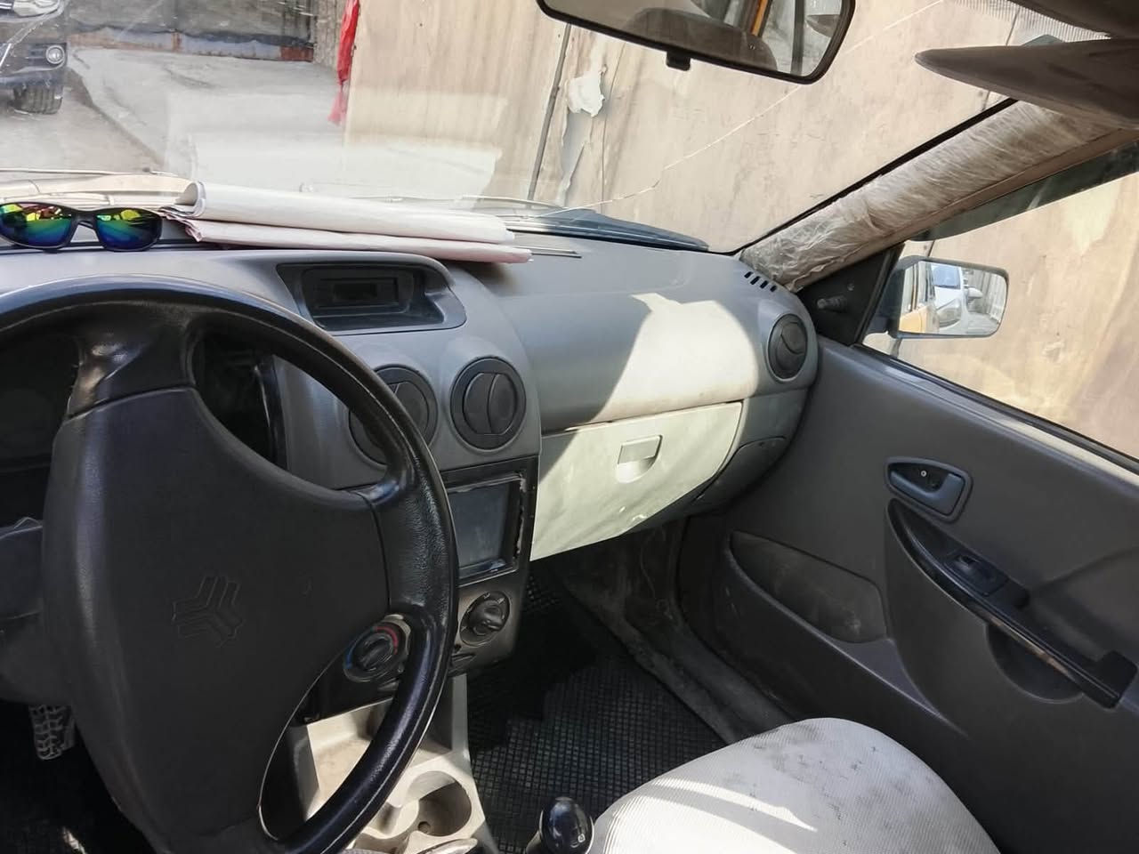 السلام عليكم سايبه مكينه كايمه 
سعرها مناسب 
بغداد معالف 
مكلف بل نشر 
***********
