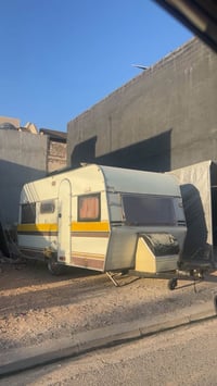 كرفان • موديل ١٩٩٠ • مكيف
