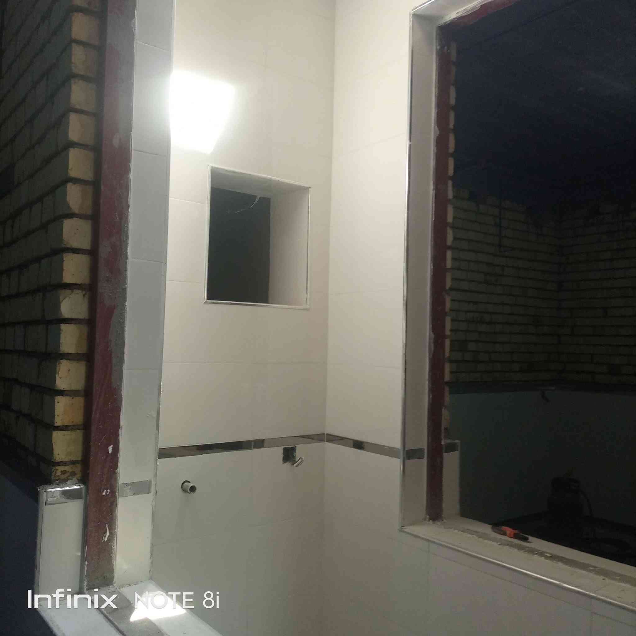 كاردمصرى سيراميك ارضيات وجدران وبايات والواح ومرمر شغل درجة اولى***********
