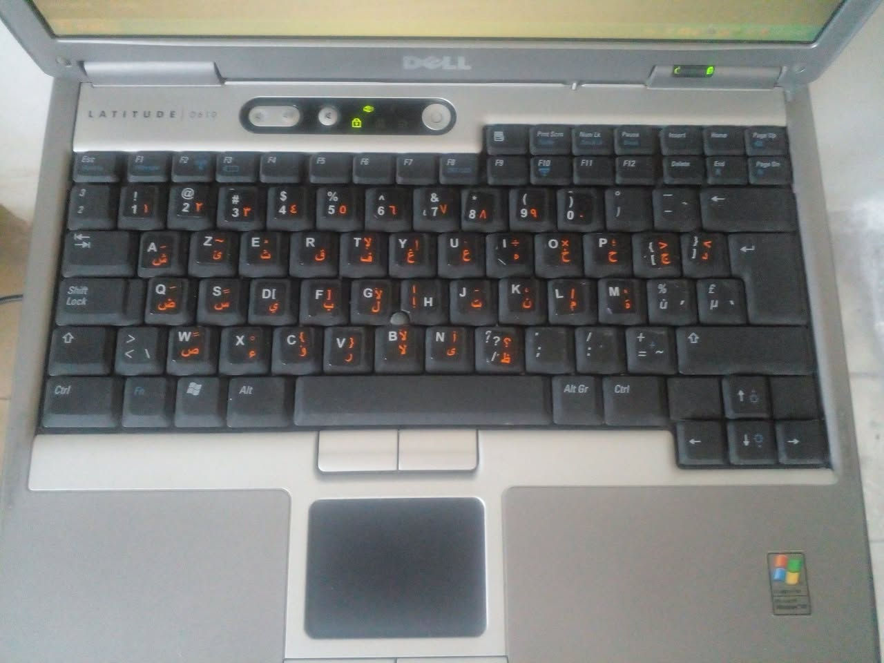 لابتوب DELL D610 
شغال بشكل جيد 
شاشة 14
معالج بانتيوم
رام 1G
هارد 40G
مشغل اقراص
ملاحظة البطارية ضعيفة  لابتوب يعمل مباشرة على الكهرباء   لابتوب يباع بدون شاحن  سعر 30 الف بغداد شارع فلسطين  ***********
