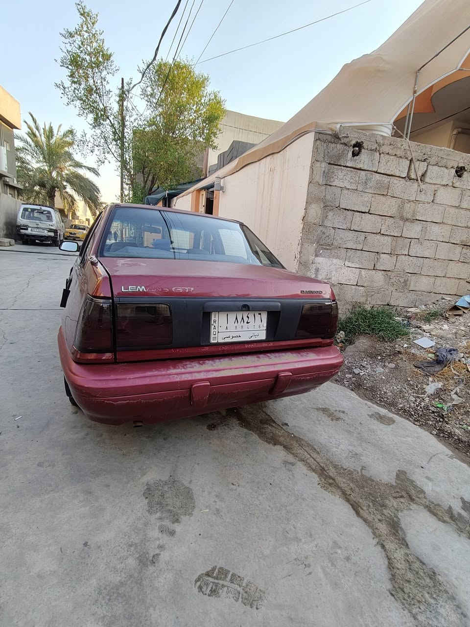 سلام عليكم 
سياره دايو لمنز للبيع 
رقم ديالى 
موديل 93
سنويه لل2028 شهر 9
شرط تحويل
سياره  بلاديه
سنتر لك وجنطه 
غرفته حلوه على بلاد 
جام كهربائي
كيجات كله شغاله كيلو متر بانزين حماوه رون 
كهربائية كله شغاله 
كير مكينه بحاله جيده 
جامه اماميه جديده 
مشط ستيرن 
مسجل جديد و4 سماعات حاويه 
بلكات واير بلكات جدد 
فيت بم جديد 
تبريد ثلج منضومه جديده 
تدفئه شغاله 
مكان سياره ديالى بعقوبة بهرز 
سعر 25وبيه مجال للشراي الاتصال ***********
