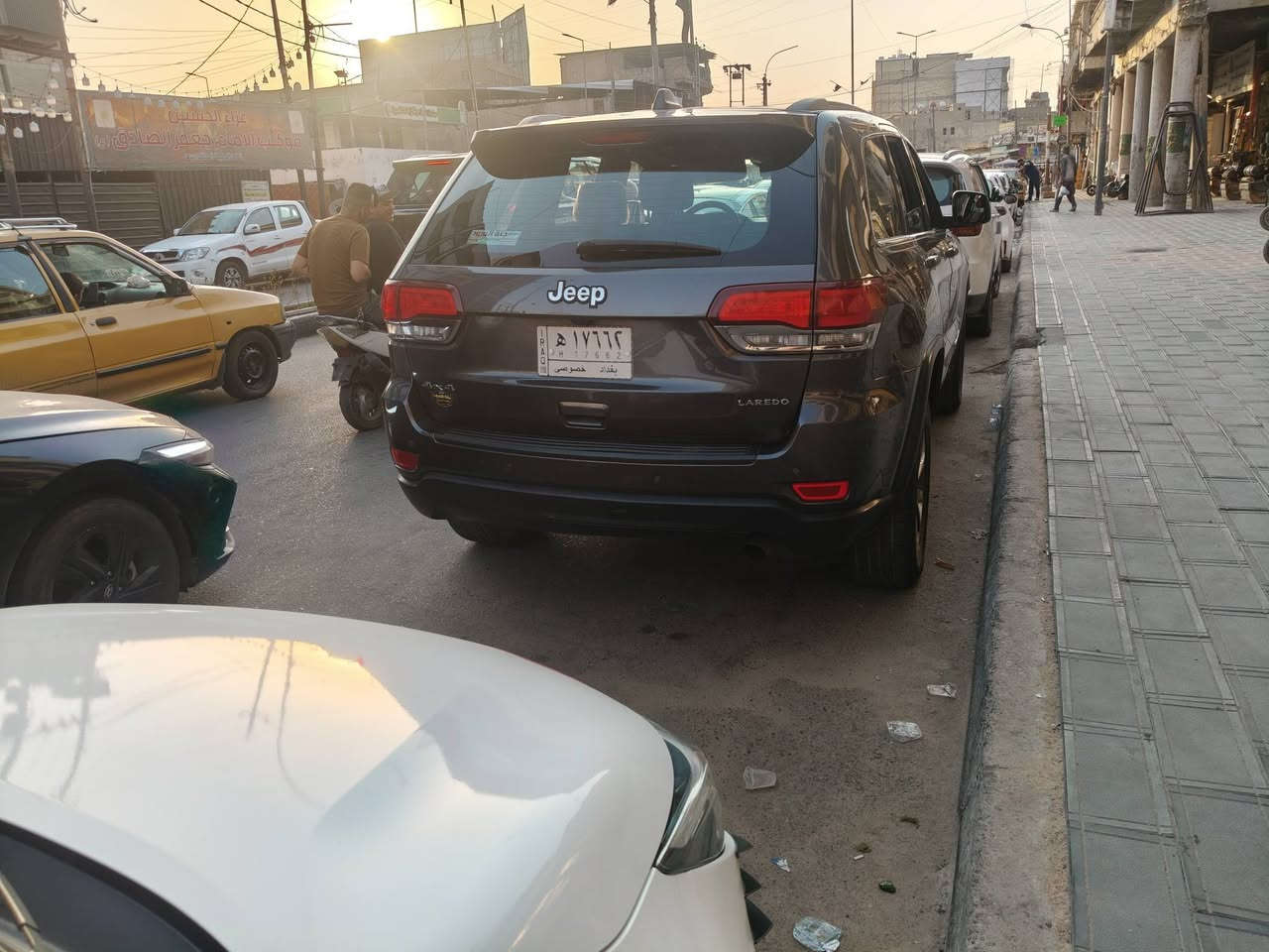 جيب لاريدو 2020 سعرها 160 وبيها مجال 3قطع فقط ***********
