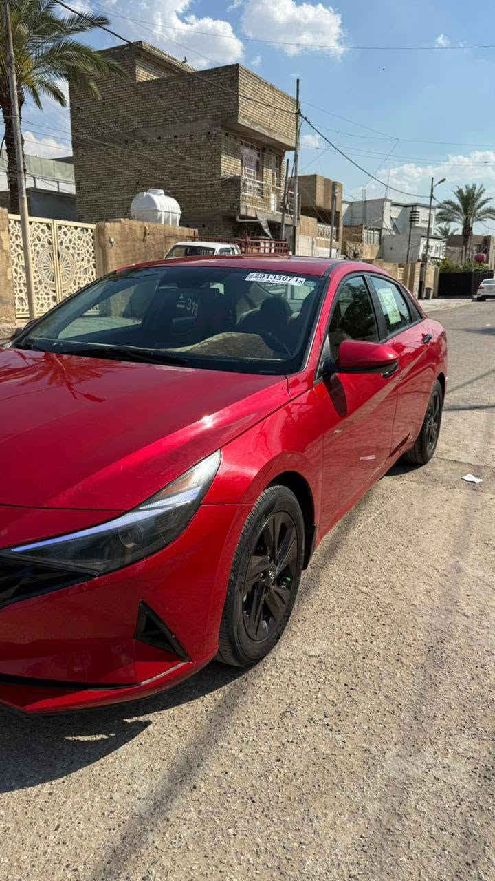 السلام عليكم
النترا 2023 SEL رقم اربيل 
محرك : 2000 مكفول 
ماشية : 55 
حادثها : جاملغ وباب بدون دواخل وشوي بارد بلبنيد 
سيارة جاهزة وجديدة 
مكاني بصرة 133$ وبيها مجال كلش قليل 
الشراي يتواصل ***********
