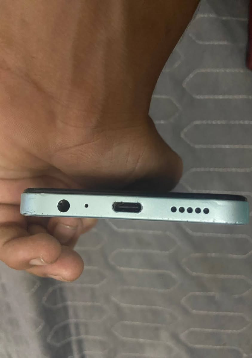 السلام عليكم هونر X6C نظيف ومداخل تصليح ابد 128 بصمه وجه واصبع بي طخه خفيفه ليفوك سعره 115 بغداد ساحه اللقاء قرب المنصور
