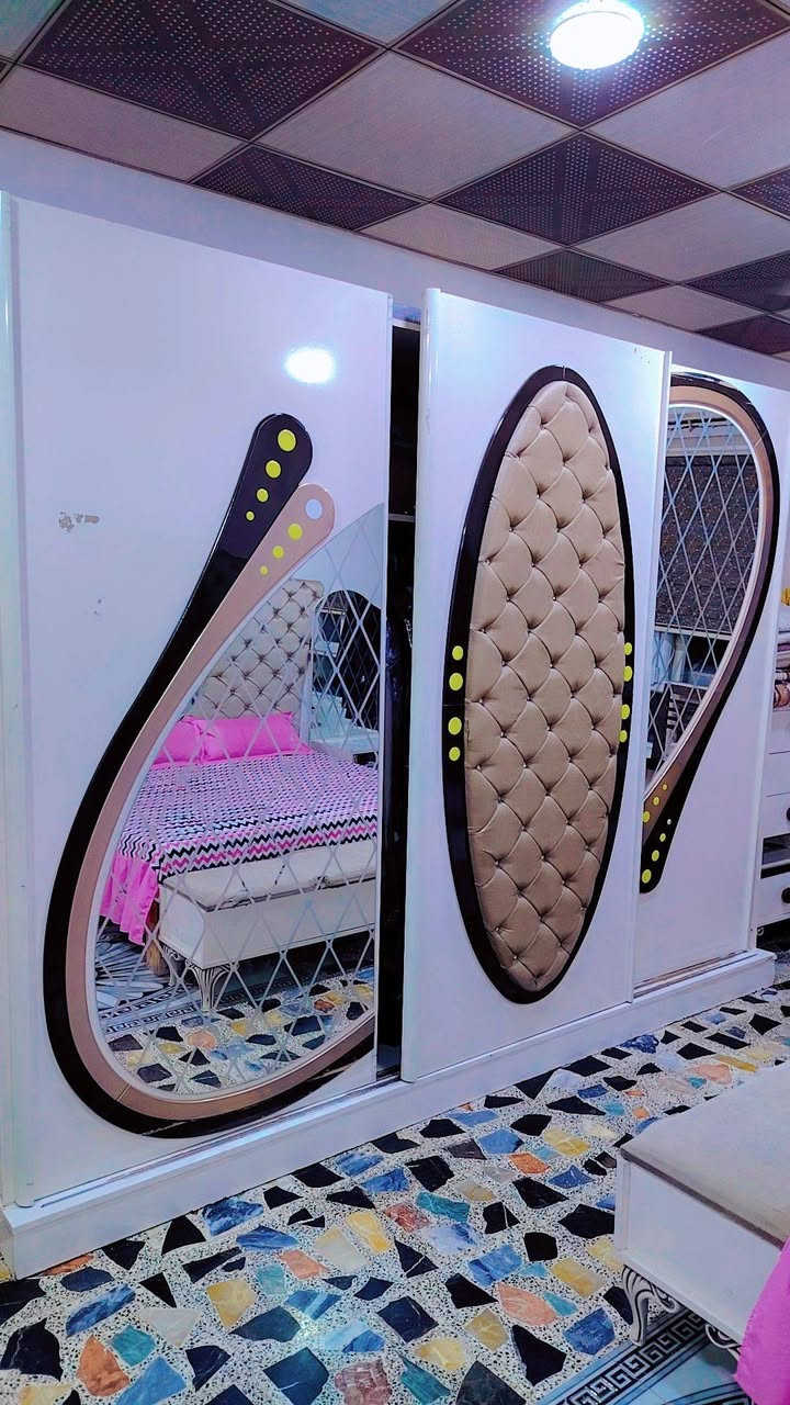 غرفة نوم مستعملة
بحالة ممتازة 

للاستفسار ***********
