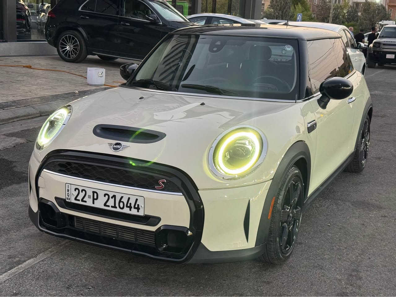 Mini coper S
فول مواصفات 
بانوراما
سقف اسود بيلادى
4سلندر 20توربو
ضرر بيها بونيد وباب جاملغ بدل بيلادى
سعر15200$
*********** أربيل, العراق
