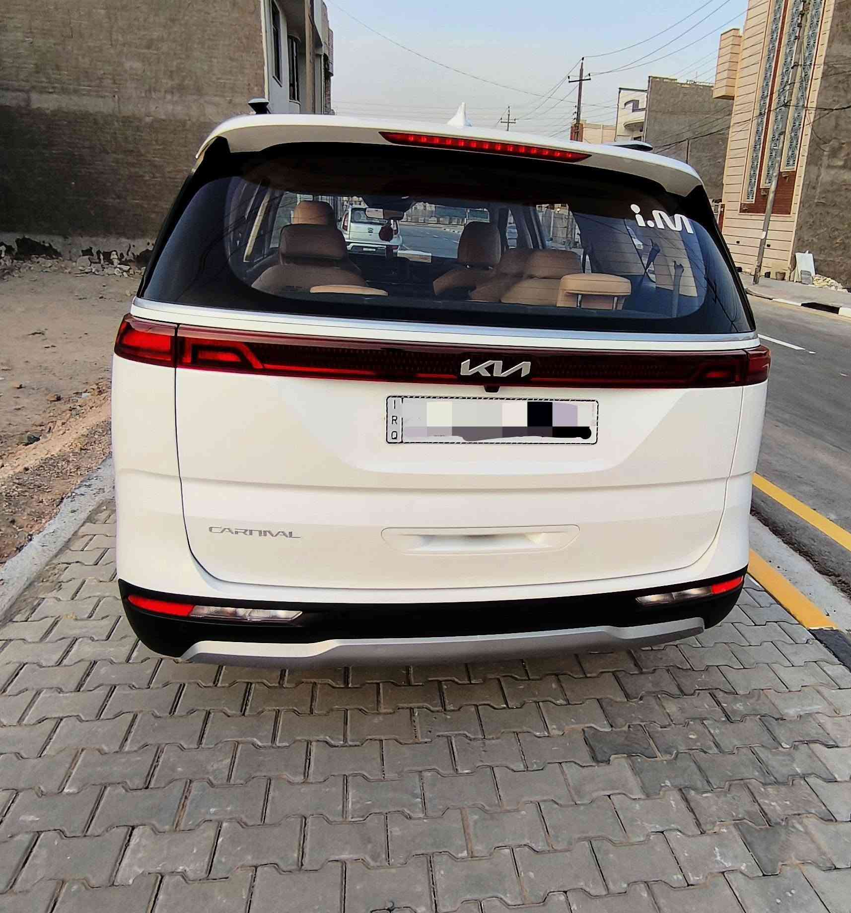 السلام عليكم

#كيا_كرنفال_2023 للبيع مكفول

حجم المكينه : 3500 V6

السيارة ماشية 10500كم تقريبا

#مواصفاتها

1/ 11  راكب

2/ تشغيل عن بعد

3.بصمه

4 /نظام ايكو + سبورت

5.ويل كب

6.نظام تحديد وتثبيت سرعة

7.حساسات خلفي امامي

8.بيبان كهرباء

9.لايتات لد

10.لايتات زنون

11.كامرة خلفية

12.اشاير بالمري

13.رادارات 360

14.كشنات جلد

15.ثلاث قطع تبريد

16.هيترات بالكشنات حار بارد

17.هندبريك بصمه

18.نظام غاز و نظام بنزين

19.هيتر بالاستيرن

20.كشافات

21.مري شفط

22.تحديد مسار

جاهزه رقم بغداد
السنوية 2030 وارد كوري 

واتساب او اتصال ***********
بيع فقط بدون مراوس
مكان السيارة كربلاء 

السيارة الله شاهد نضيفة و ماشية 13 الف كدامكم بالصور 
و مكفولة من كلشي و بيها سونار 
السعر /285
