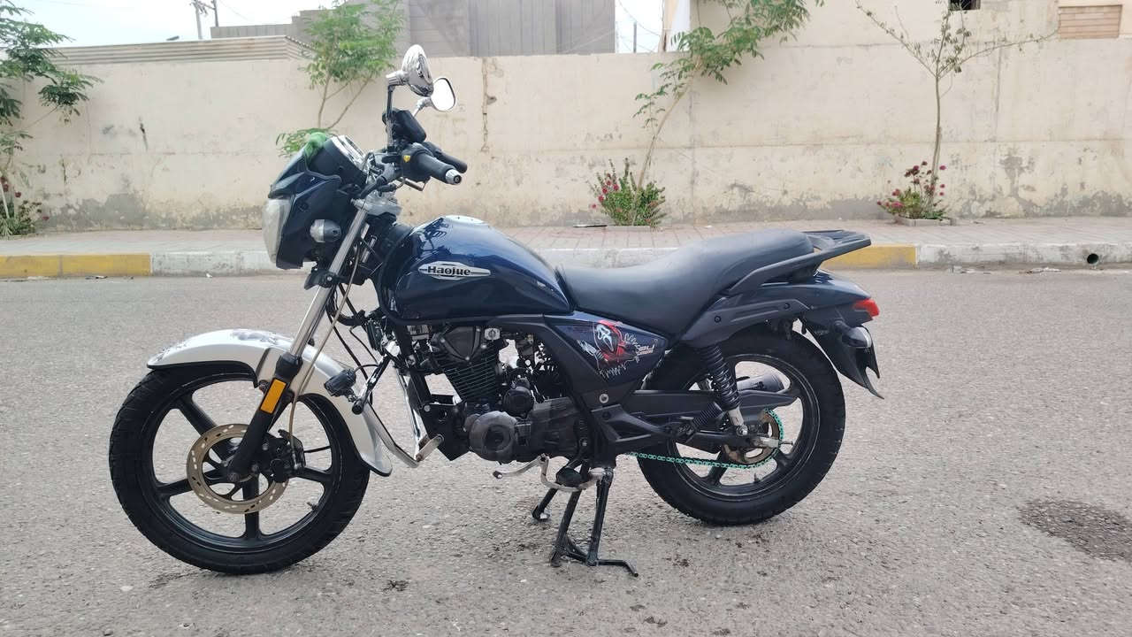 يالله هاوجي كلاسك
موديل 2019مسجل سنويه ارقام ثنين تحويل شوكت متريد دراجه حلوه نضيفه شوفت عينك مفتوحه مجفته بس تجفيت درجه اولى ب250الف سويتها صارلها هواي تجي تاخذه انطيك ضمان بيها نعومه نشاط كلشي  سعر ١١ورقه وبيها مجال لشراي *********** مكاني رمادي جمعيه
