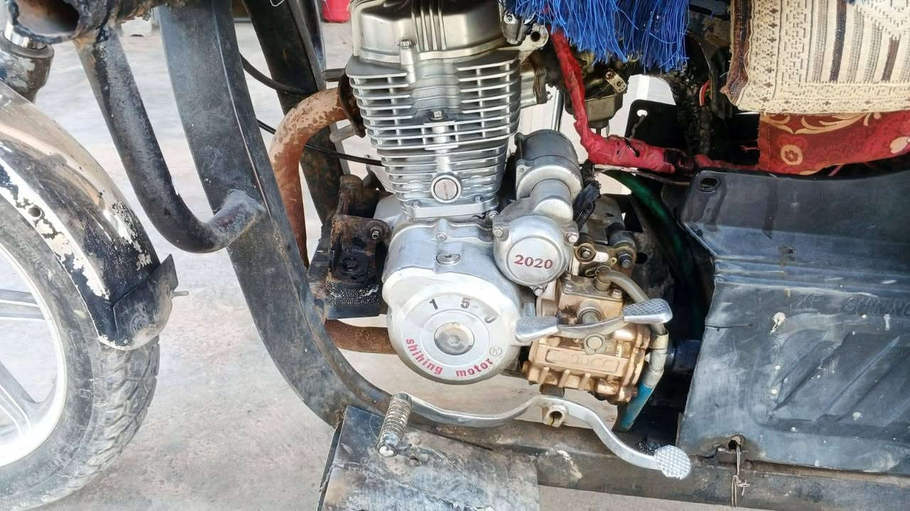 السلام عليكم ستوتة للبيع
لا صرف ولا بخار مصبوغه
المحرك موديل (22) ( گير بوكس (الذهبي جديد)
هندر واحد تشتقل صوت ناعم  السعر تصل وتدلل  ومايكون خاطرك الا طيب ((((***********))) العنوان الحويجه #الجميع
