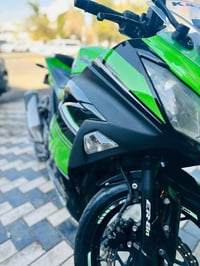 كاواساكي • ٣٠٠ • ٢٠١٤