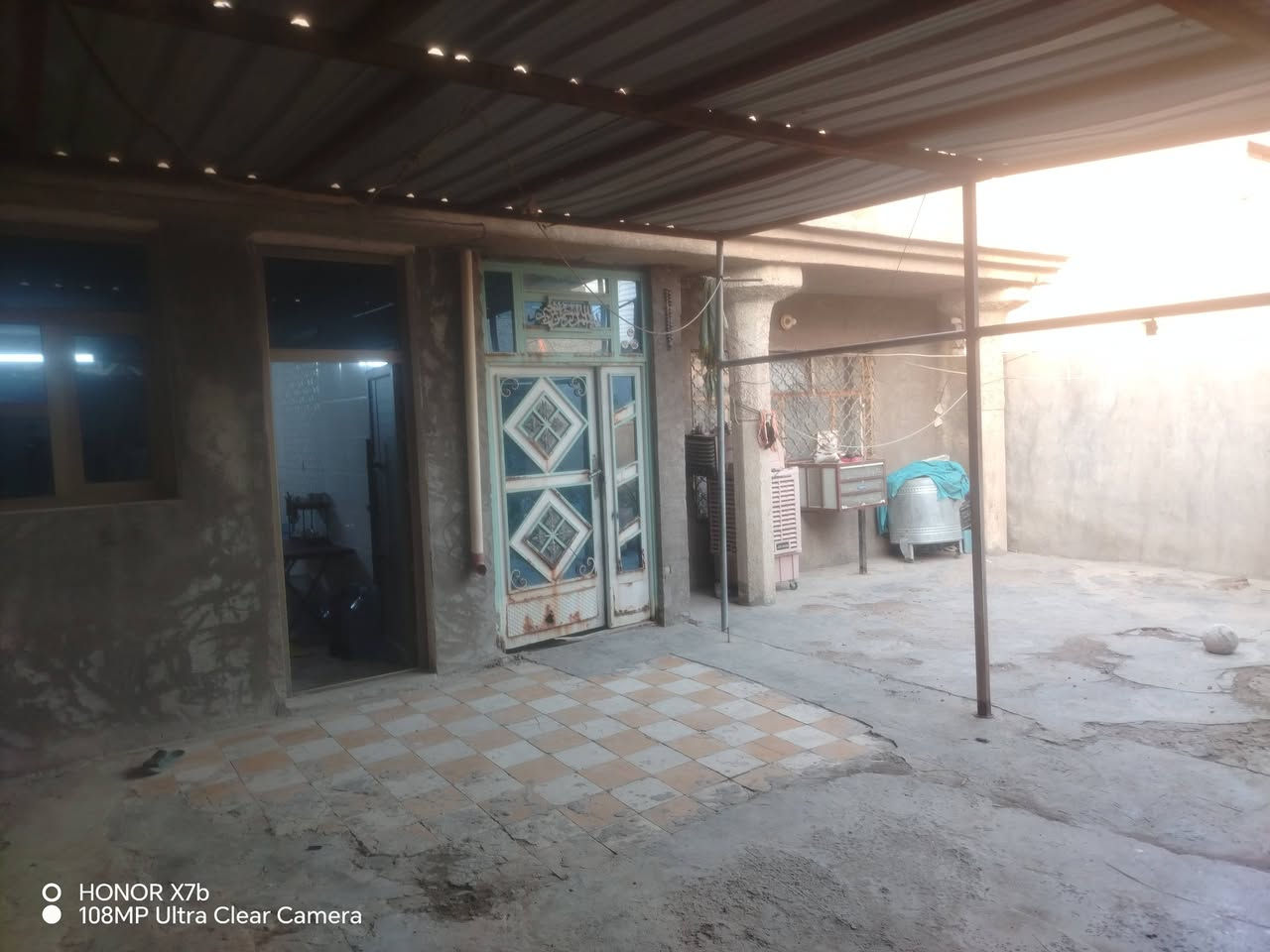 شارع بلقيس • ٢٠٠م • ٤ غرف