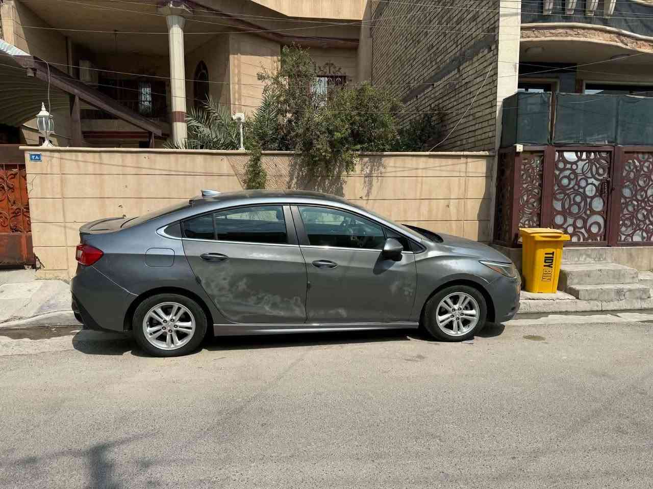 السلام عليكم
شوفرليت كروز ٢٠١٨ محرك ١٤٠٠ تيربو رقم بغداد سنوية ل ٢٠٢٨ تحويل ثاني يوم السيارة بصمة اربع بيبان وفتحة كير محرك صدر تبريد تخم تاير تبريد ثلج السيارة جاهزة بيها ٣ قطع ونص بنيد صبغ بدون لاشاصي ولا لغد السعر ٦٨ مكان السيارة الدورة حي الصحة للاتصال***********
