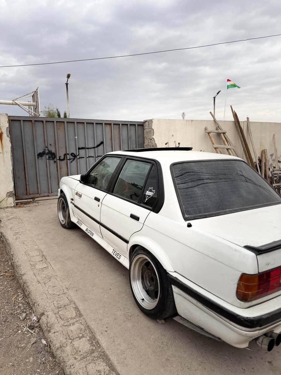 بي ام دبليو E30 • ١٩٨٨ • مكينة مبدلة