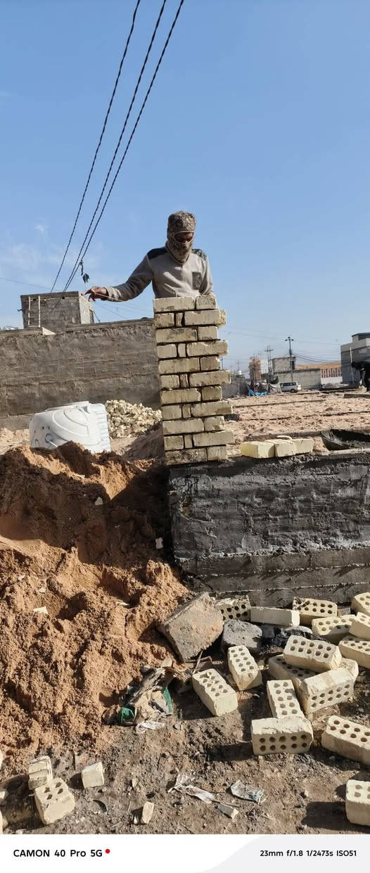 خلفة بناء درجة أولى🧱
عداله🙋‍♂️+وزن+نضافه

إلتزام بل عمل من أول يوم🧱 إلى آخر يوم🏫

‏‪***********‬‏
