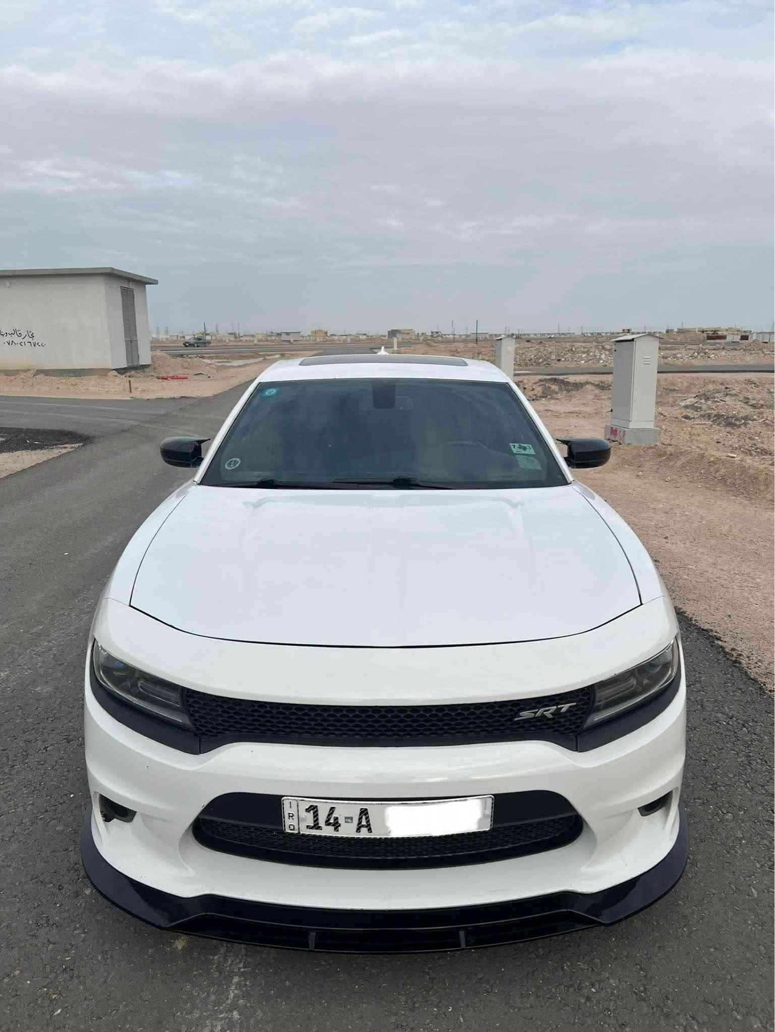 🚘 دوج تشارجر R/T 2017 Blacktop – 5.7 HEMI V8

للبيع Dodge Charger R/T 2017
🇨🇦 وارد كندي – Clean Title
🖤 لون أبيض ناصع 
🔥 محرك 5.7 HEMI V8
⚙️ السيارة ستوك بالكامل وبدون أي برمجة
📍 السيارة موجودة في البصرة

المواصفات:

• فتحة سقف
• شفتات ستيرن (Paddle Shifters)
• كرسي السائق كهربائي
• تدفئة كرسي السائق
• تشغيل عن بعد 
• مساج للسائق
• شاشة كبيرة مع Apple CarPlay
• مثبت سرعة
• نظام صوت alpine 
• كزوز دبات سوداء وارد كندا
• إشارة ترحيب Dodge
• ويل 20” GT
• تايرات جديدة
• تبريد ثلج ❄️
• محدثة بالكامل SRT من دعاميات ودوس
• دهن زيت جديد

حالة السيارة:

السيارة باسمي، رقم بصرة، والهزة تخلص بشهر العاشر.
تحويل ثاني يوم.

⚠️ ملاحظة :
الباب الخلفي جهة السائق بيه صبغ تقريبًا 4 أصابع.

السيارة استخدام شخصي ومواصفاتها مرتبة.

📍 المكان: البصرة
*********** البصرة, العراق
