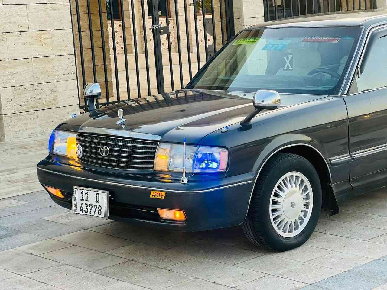 السلام عليكم ارنب طويل اكسل 3قطع لبيع رقم بغداد نكليزي بسمي سنويه لغايه 30موديل1993 مكفوله كفاله عامه من لكص ونقل جثه وعيب شرعي وضربه وخياس مكينه وكير بل كارتون حداديه تخم تاير تبريد ثلج ❄️ دواخل كهربيات مامخلي بيه اي نقص السعر 58 مجال مكاني كربلاء ***********
