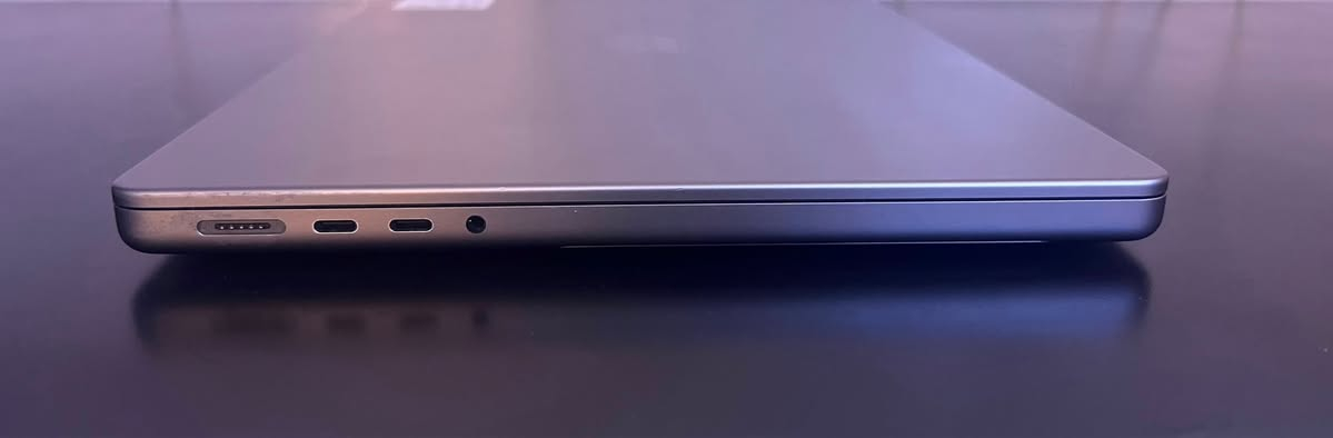 💻 MacBook Pro M2 – 14 inch
جهاز نظيف وبحالة ممتازة للبيع

• ⚡ Apple M2 Pro
• 🖥️ شاشة 14.2-inch Liquid Retina XDR
• 💾 RAM: 16GB
• 💽 SSD: 500GB
• 🔋 Battery Health: 87%
• 🔄 Cycle Count: 157 دورة
• 🍎 macOS

💰 السعر: 2,000,000 دينار عراقي

📍 الجهاز جاهز للفحص والتجربة، وكلشي واضح للمشتري
بغداد الكرادة

نص مكتوب في الصور:
- Device Name: bq40z651 Pack Lot Code: 0 PCB Lot Code: 0 Firmware Version: 0b00 Hardware Revision: 100 Cell Revision: 4814 Charge Information: The battery's charge is below the warning level: No Fully Charged: No Charging: No State of Charge (%): 76 Health Information: Cycle Count: 157 Condition: Normal Maximum Capacity: 87% System Power Settings: AC Power: System Sleep Timer (Minutes): 1 Disk Sleep Timer (Minutes): 10 Display Sleep Timer (Minutes): 10 Sleep on Power Button: Yes Wake on LAN: Yes Hibernate Mode: 3 Low Power Mode: No Prioritize Network Reachability Over Sleep: No Battery Power: System Sleep Timer (Minutes): 1 Disk Sleep Timer (Minutes): 10 Display Sleep Timer (Minutes): 2 Sleep on Power Button: Yes Wake on LAN: No Current Power Source: Yes Hibernate Mode: 3 Low Power Mode: No Prioritize Network Reachability Over Sleep: No Mac's MacBook Pro > Hardware > Power Sign in with your Apple Account Wi-Fi Bluetooth Network Battery General Accessibility Appearance Apple Intelligence & Siri Desktop & Dock Displays Menu Bar Spotlight Wallpaper Notifications Sound Focus Screen Time Lock Screen Privacy & Security Touch ID & Password MacBook Pro 14-inch, 2023 Name Mac's MacBook Pro Chip Apple M2 Pro Memory 16 GB Serial number VXTT60R3LD macOS macOS Tahoe Version 26.3.1 Displays Built-in Liquid Retina XDR Display 14-inch (3024 x 1964) Display Settings... Storage Macintosh HD 464.01 GB available of 494.38 GB Storage Settings... System Report...