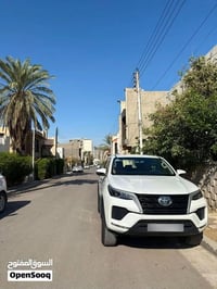 تويوتا فورتشنر 2024 للبيع مكفولة كفالة عامه جديدة بمعنى الكلمة ماشية 2...