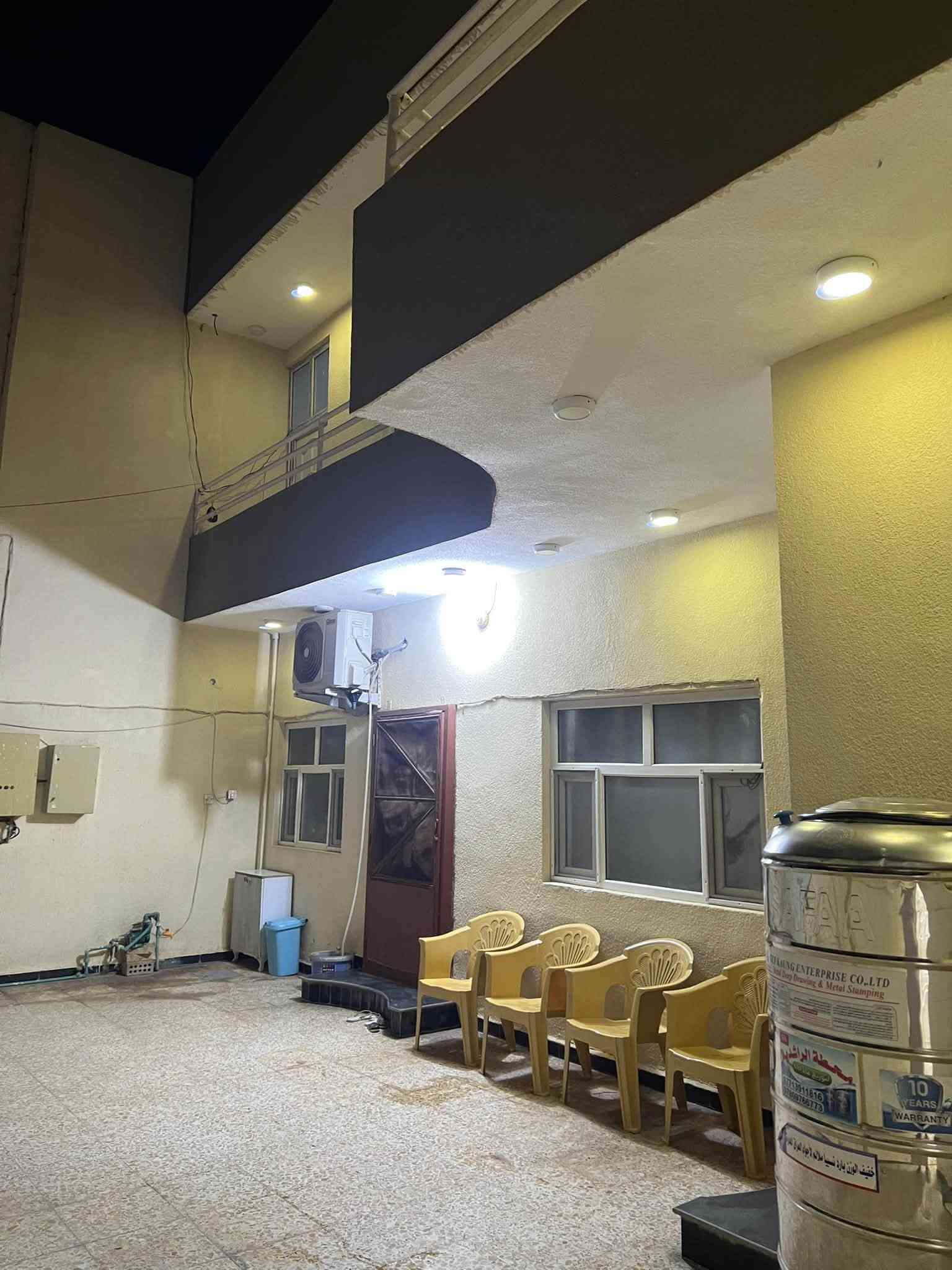 بغداد الراشدية • بيت طابقين ٥ غرف • ٢٠٠م